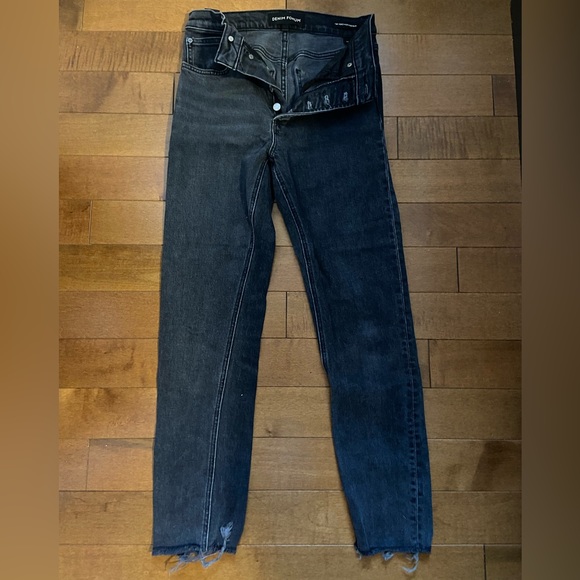 Yoko High Rise Slim Denim Forum Washed black jeans. - Picture 2 of 5